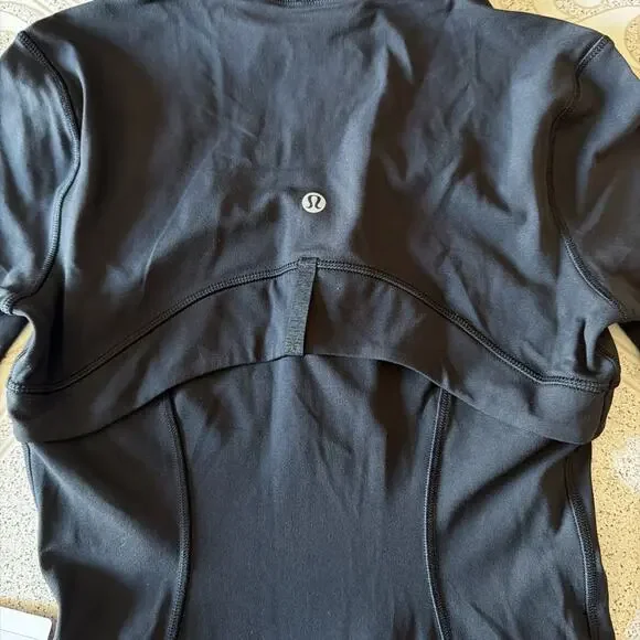 Lululemon Define Jacket *Nulu Size 2 In black - Picture 7 of 7